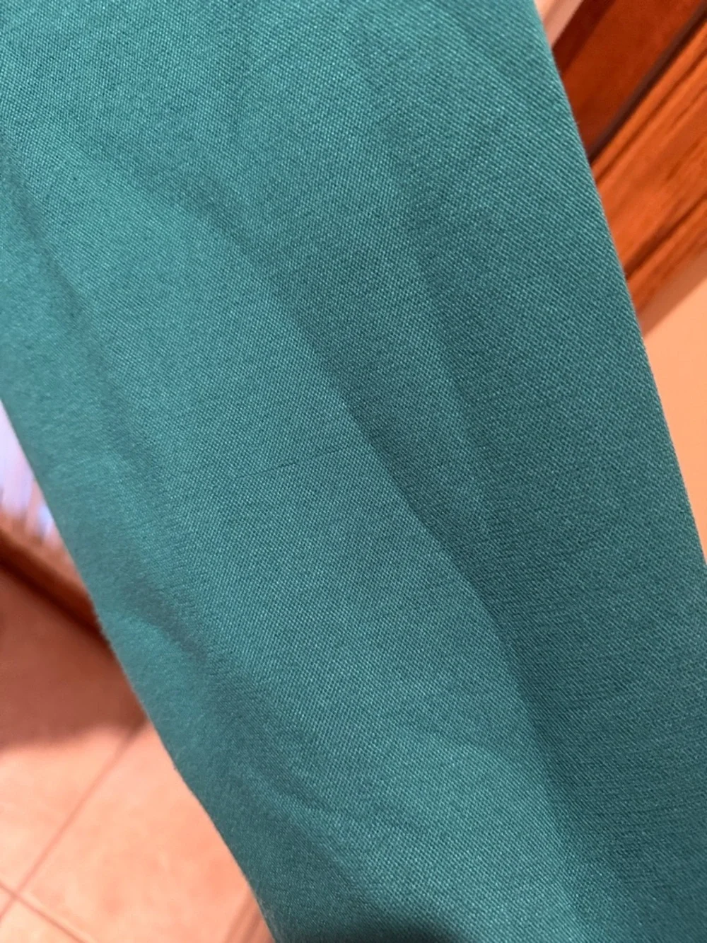 Women’s Calia sweatshirt 💚 - Picture 3 of 8